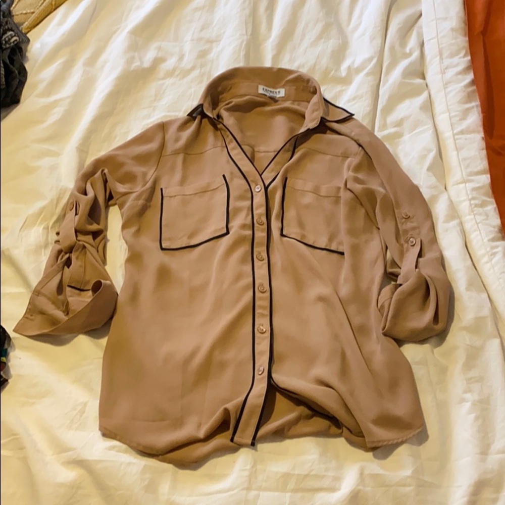 Button-up blouse